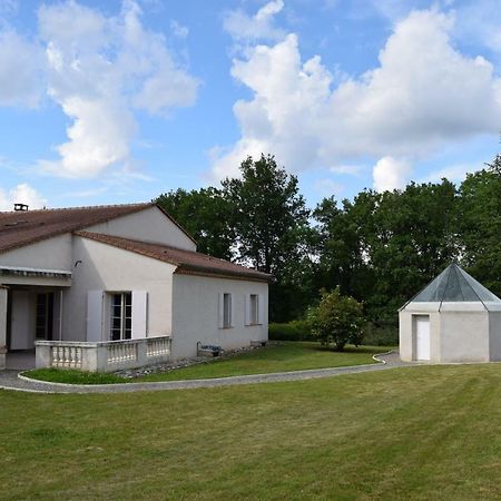 Bed and Breakfast Le Cheminard Feugarolles Exterior foto