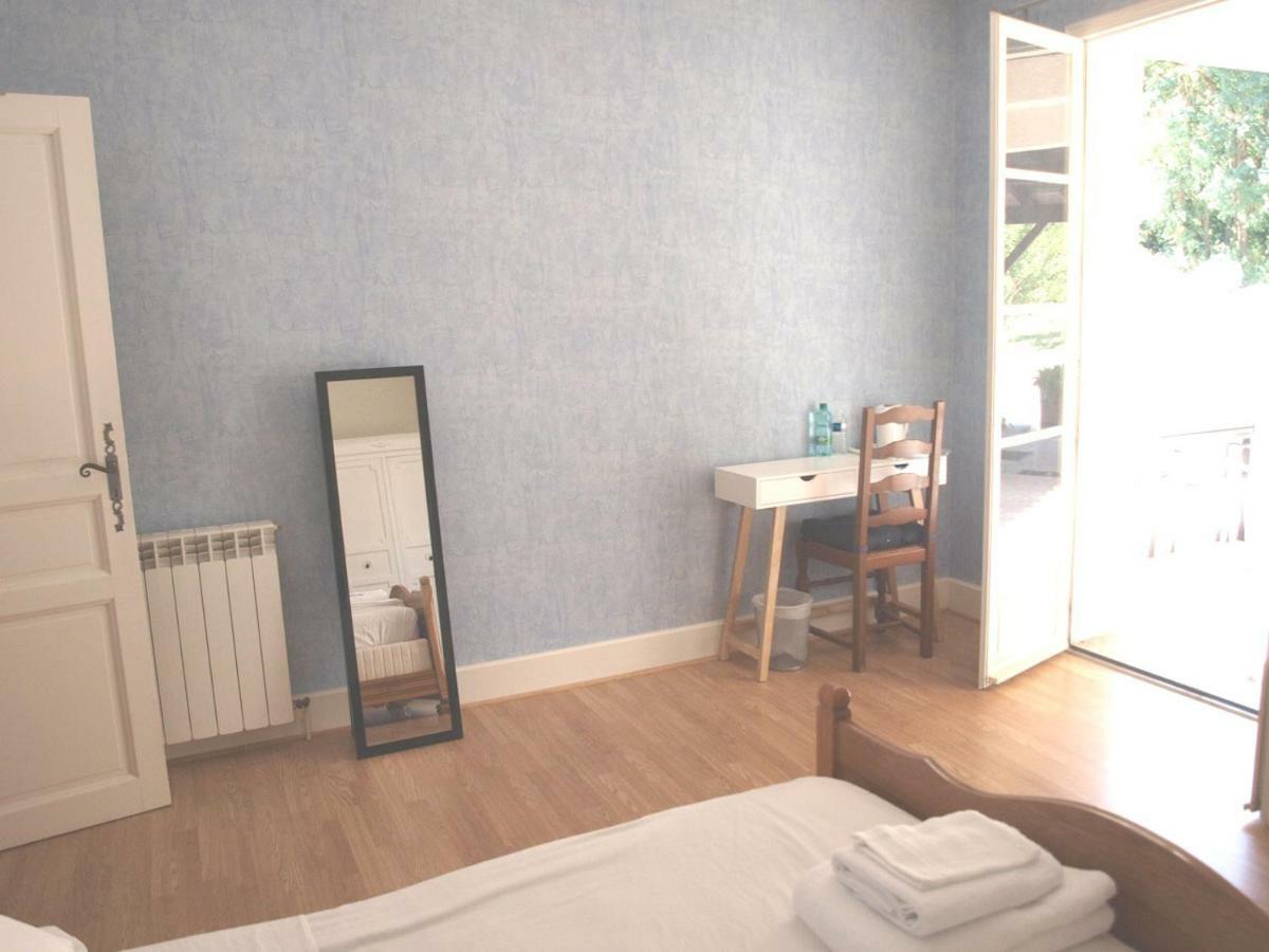 Bed and Breakfast Le Cheminard Feugarolles Exterior foto
